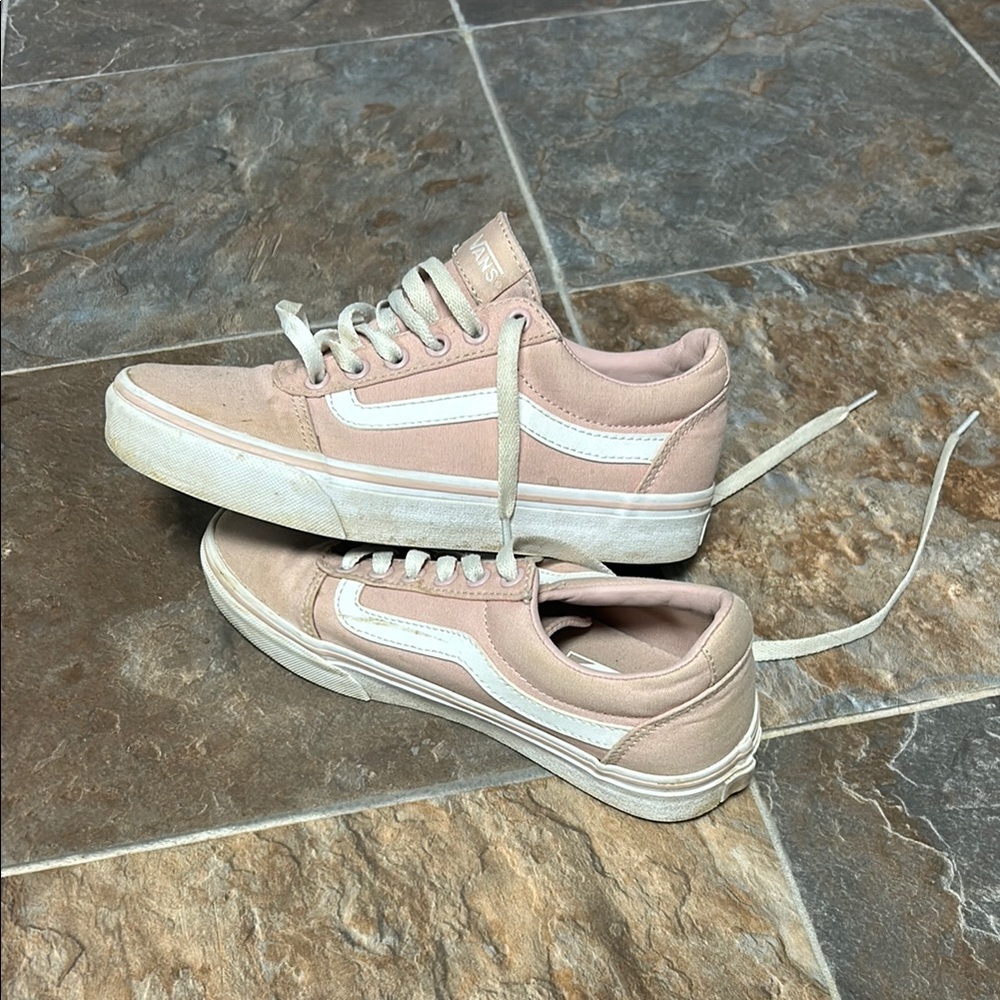 Vans Pink Low-Top Sneakers with Modern Design